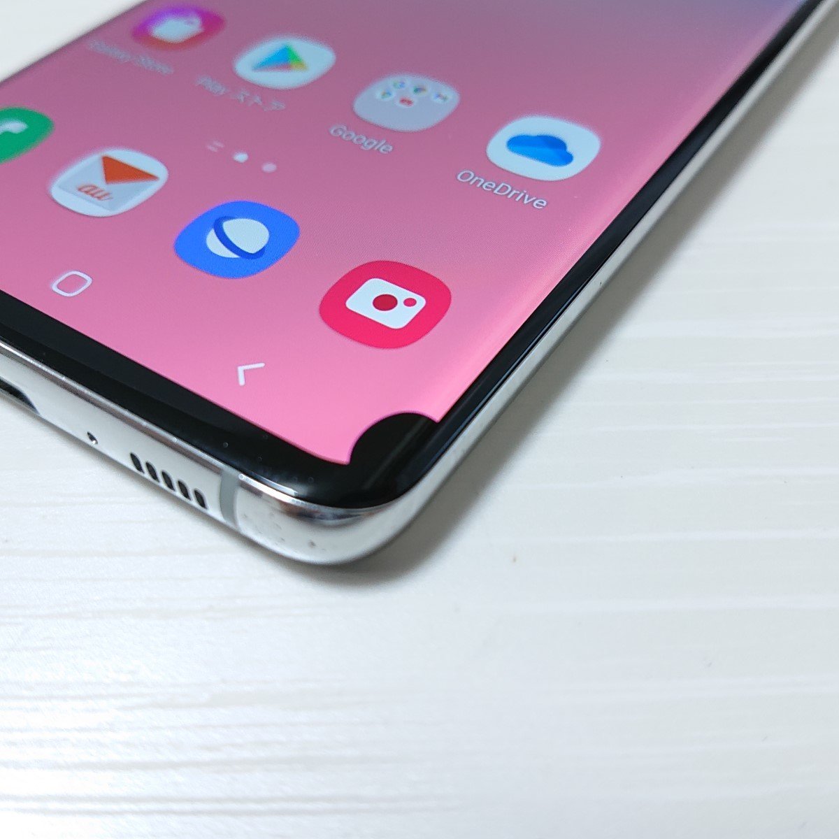 GALAXY S10 au プリズムホワイト 未使用 SIMロック解除済み GALAXY S10 au プリズムホワイト 未使用 SIMロック解除済み