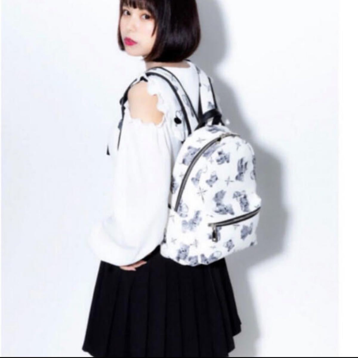 TRAVAS TOKYO(トラバス トーキョー)PU Back Pack Myriad of bears/くま　リュック新品未開封