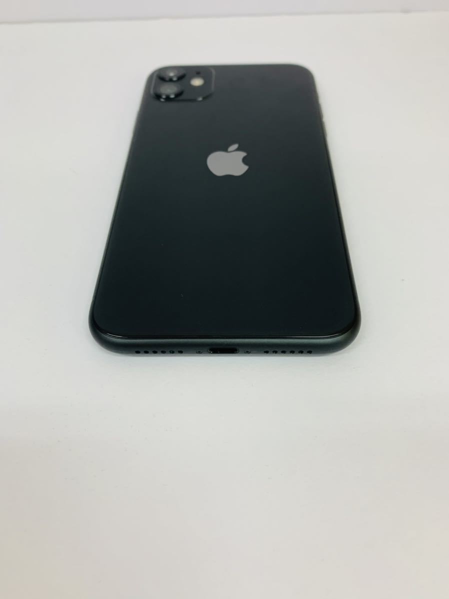 Apple iPhone 11 128GB ブラックSIMフリー超美品