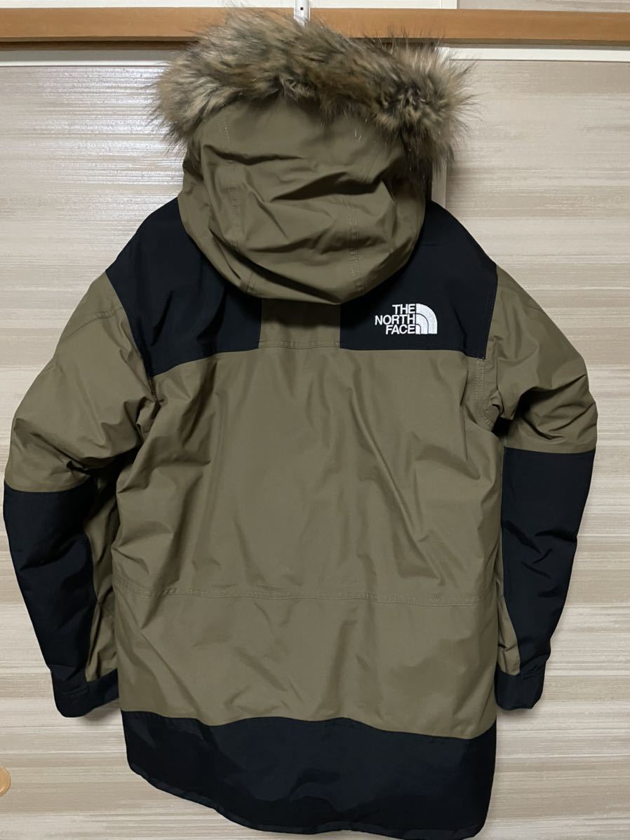 美品】NORTH FACE ノースフェイス マウンテンダウン ビーチグリーン-