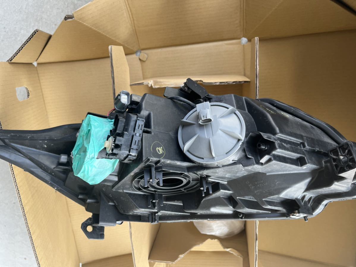 ☆ CR-Z 左ヘッドライト HID 33151-SZT-J12 美品