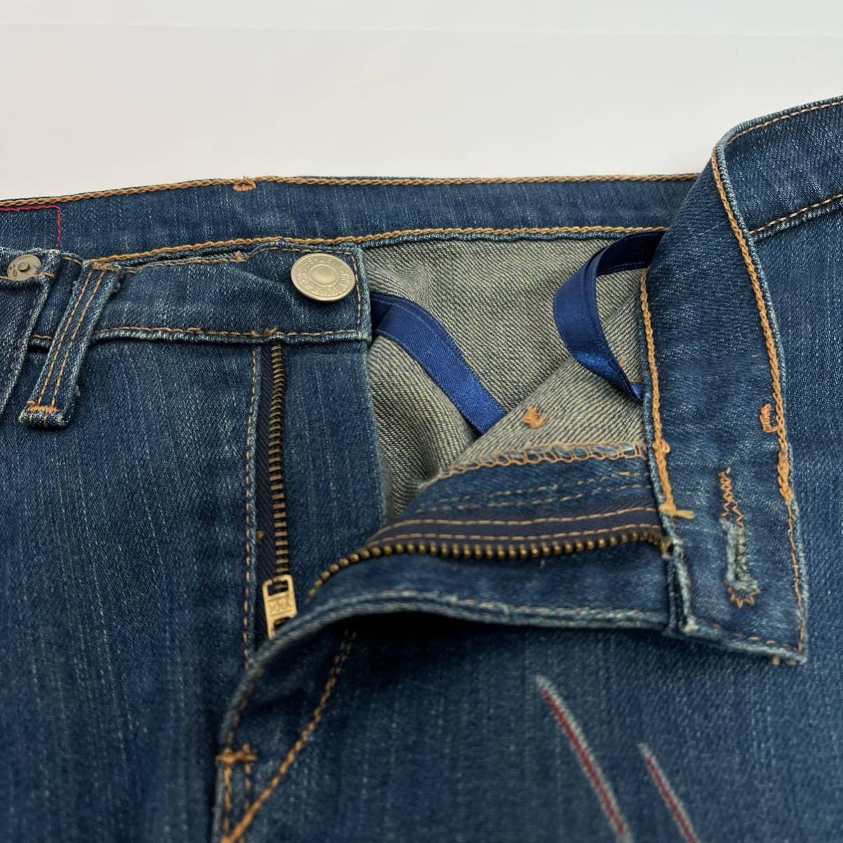LEVI'S RED リーバイスレッド 立体裁断デニム 爪痕 加工 honest LEVI'S RED リーバイスレッド 立体裁断デニム 爪痕 加工 honest
