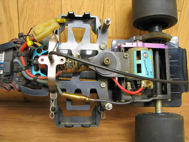 ⑧ 当時物 タミヤ 1/10 58229 F103RS? トヨタ? 電動RC ⑧ 当時物 タミヤ 1/10 58229 F103RS? トヨタ? 電動RC