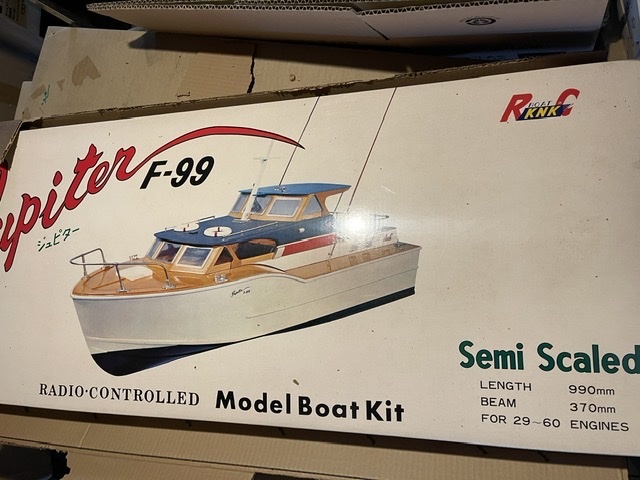ジュピターF-99 ラジコン ボートキット/ セミスケール /地球堂模型店 KNK船舶研究部 同梱