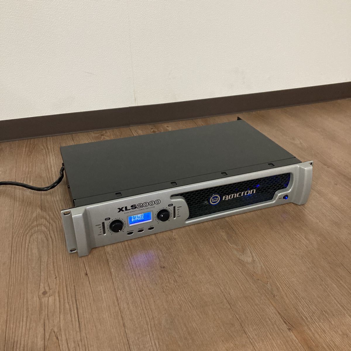 ID1863: AMCRON アムクロン デジタル パワーアンプ XLS2000 埼玉県戸田