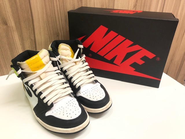 10952】NIKE AIR JORDAN 1 RETRO HIGH OG VOLT GOLD エア ジョーダン1