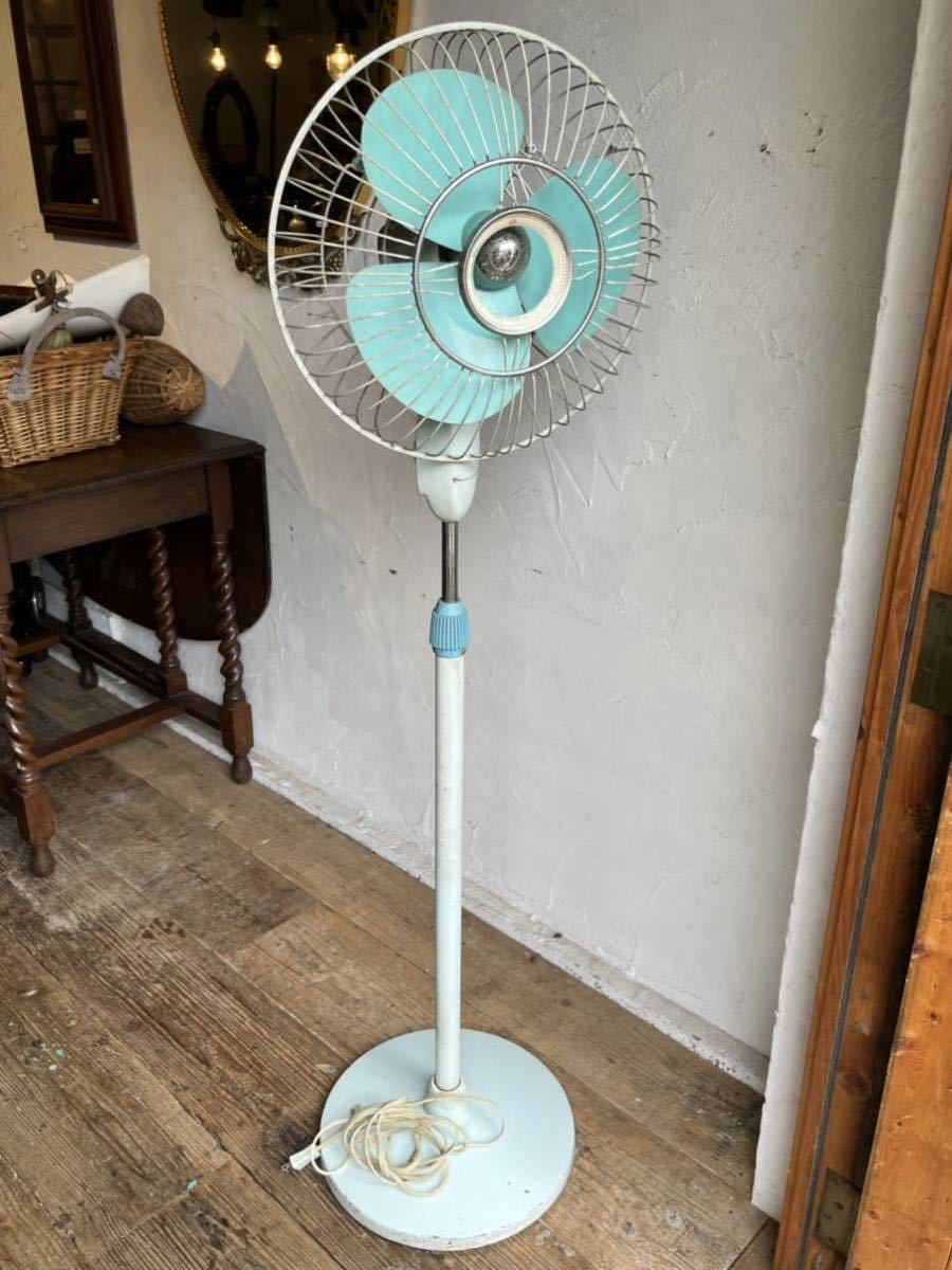 レトロなナショナルスタンド扇風機-