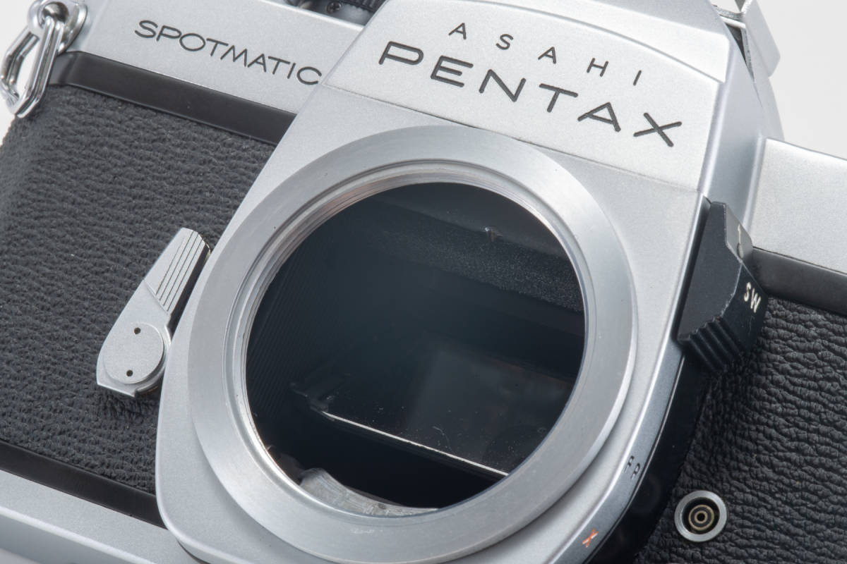 #68　 PENTAX SP 35ミリフィルムカメラ／SUPER -TAKUMAR F1.8 55mmマニュアルフォ-カスレンズ
