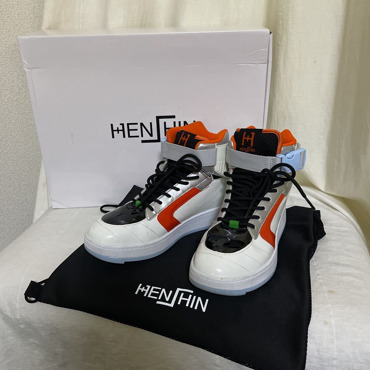 仮面ライダーフォーゼ スニーカー サイズ 25.5cm HENSHIN by KAMEN RIDER L ホワイト オレンジ