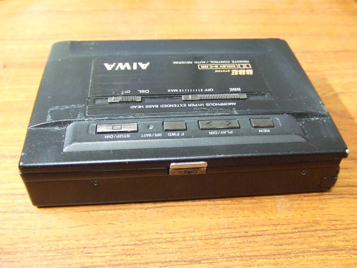z167 希少! aiwa アイワ HS-PX50 ポータブルカセットプレーヤー 本体