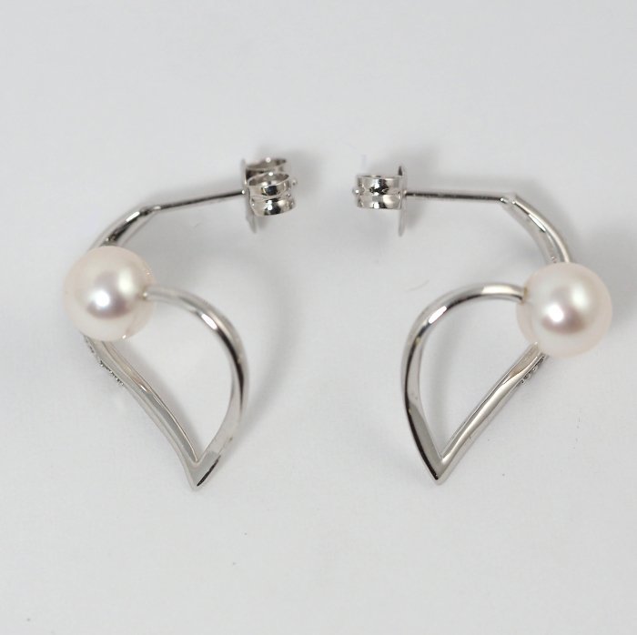 STAR JEWELRY スタージュエリー K18ホワイトゴールド ダイヤ0.02ct×2