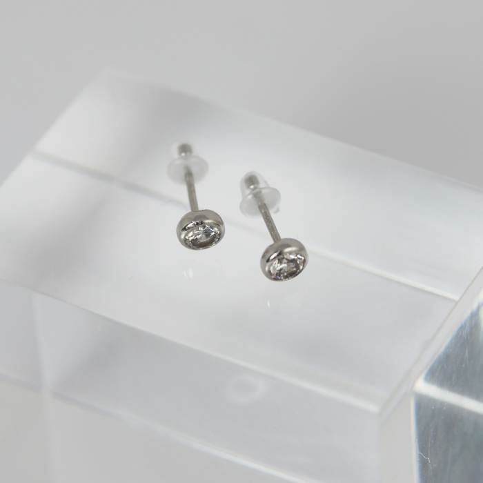 VENDOME AOYAMA ヴァンドーム青山 Pt900 ダイヤ0.13ct×2 セルクル