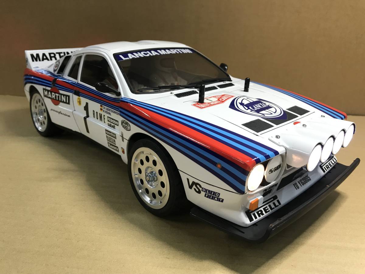 タミヤ TA-03RS ランチャ037ラリー(塗装・電飾組み込み済み