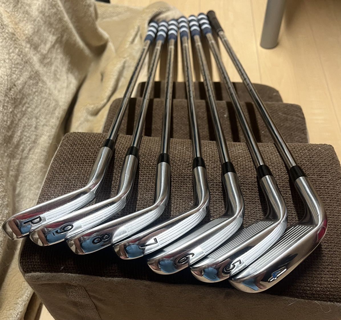 美品】タイトリスト Titlest AP2 716 NS PRO 950GH イオミック新品