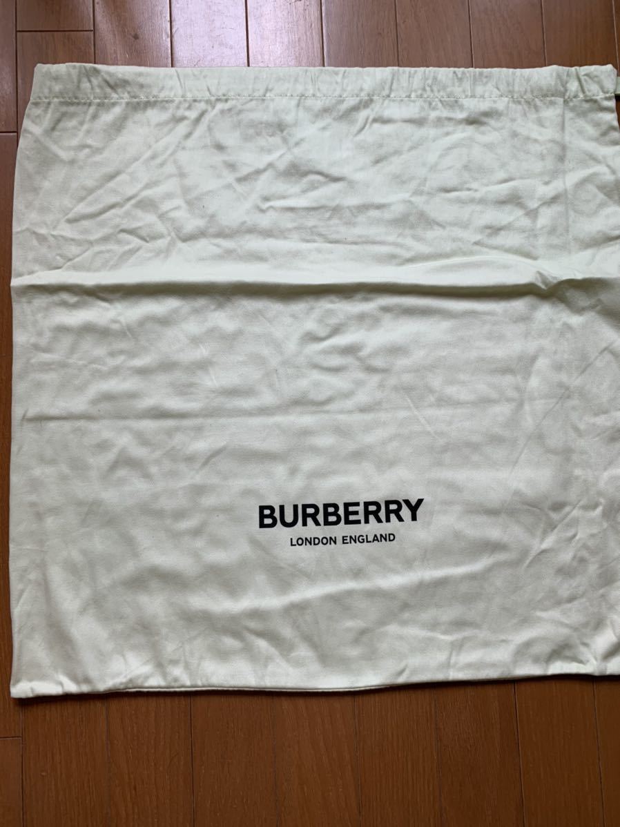 正規 BURBERRY バーバリー by Riccardo Tisci リカルド ティッシ 付属品 バッグ 保存袋 薄緑 サイズ 縦 56cm 横 57cm_画像1