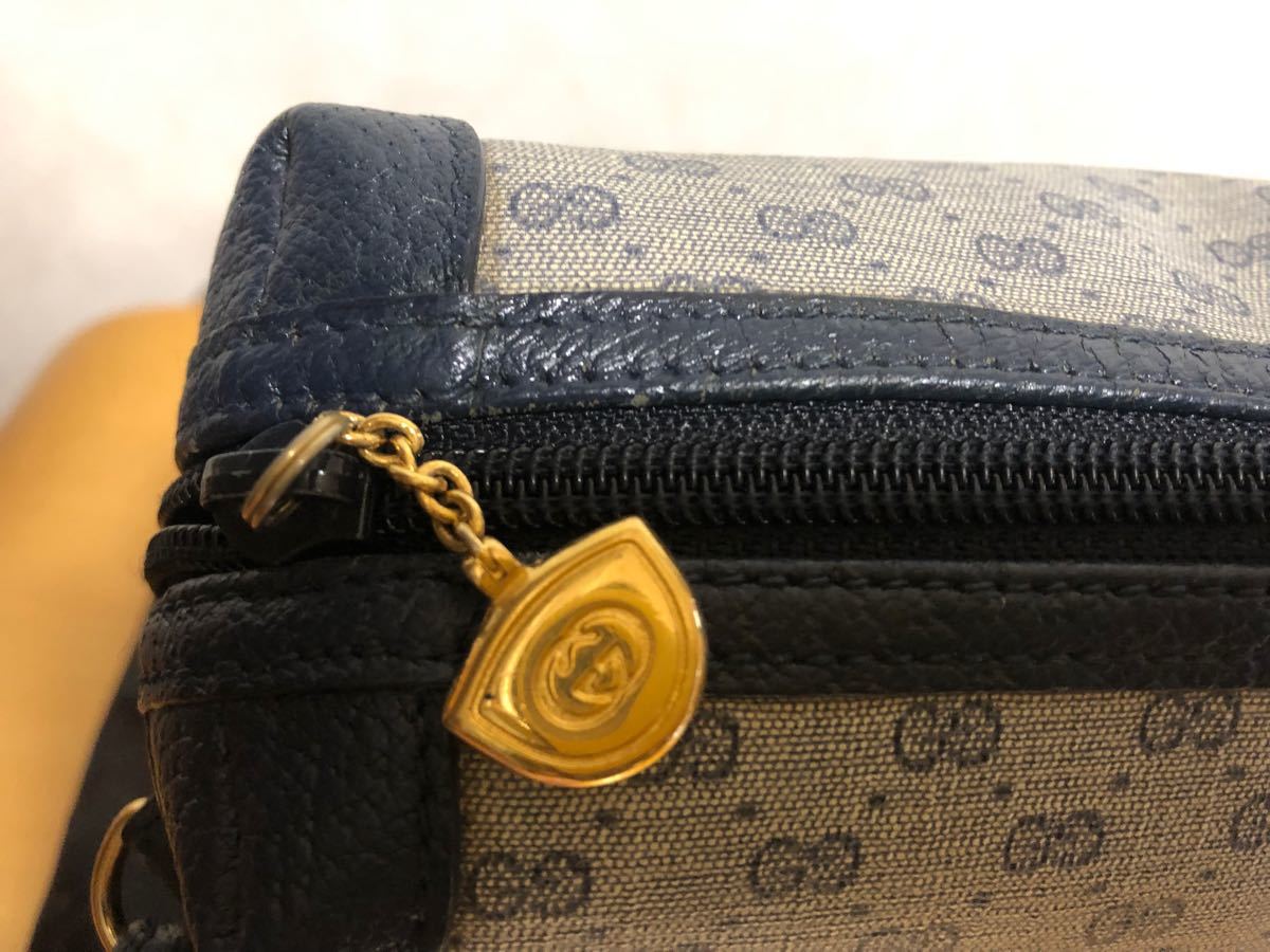 【超美品】GUCCI オールドグッチGG柄PVCショルダーバッグ