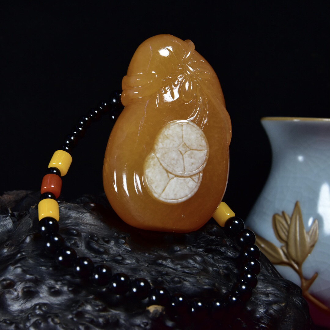 【聚寶齋*清*古寿山石*田黄石*細密彫*福在眼前】希少珍品 置物 賞物 中国時代美術 A1