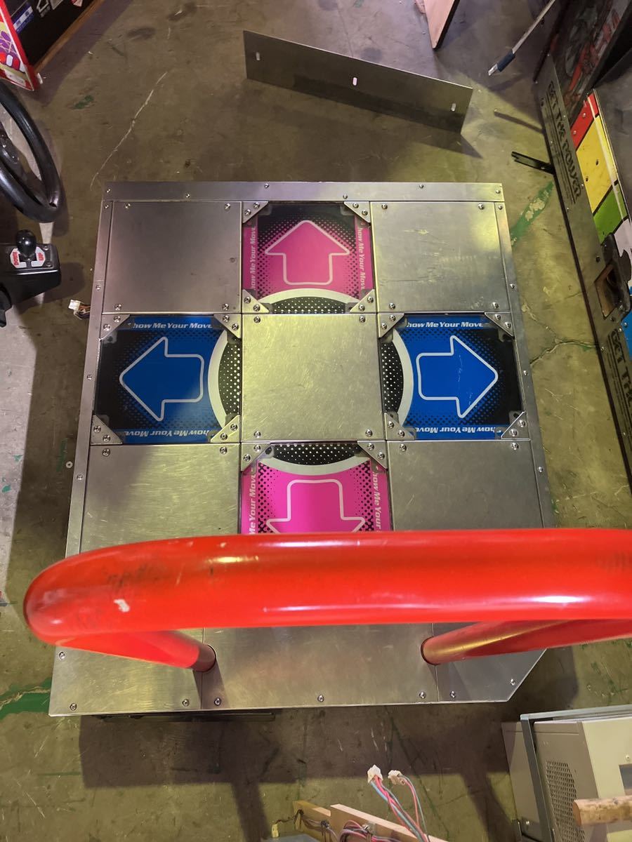 KONAMI ダンスダンスレボリューション 筐体ユニット アーケード KONAMI ダンスダンスレボリューション 筐体ユニット アーケード