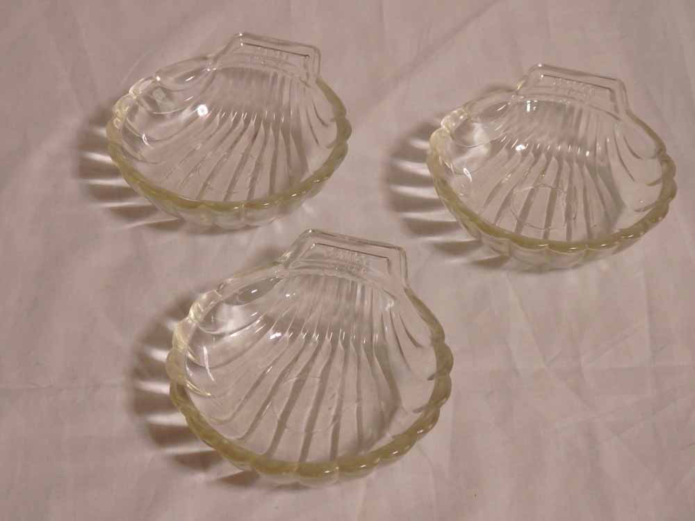  free shipping * France * Vintage *Pyrex* Pyrex * Old * plate * shell *.* glass * tray *3 pieces set * bubble * car Be * antique 