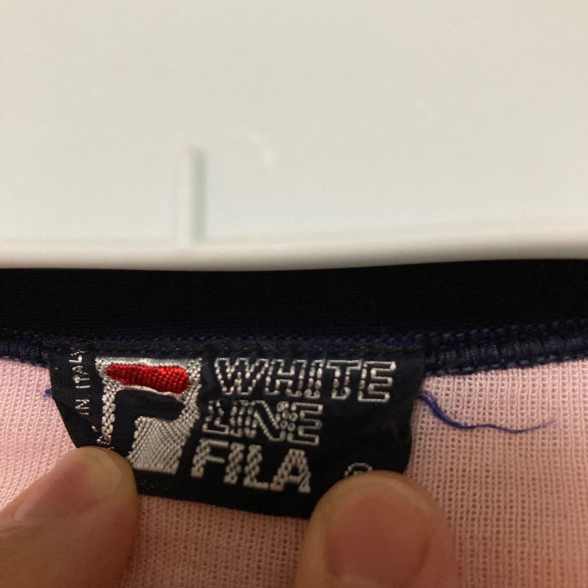 オールドフィラ　テニスシャツ　イタリア製　FILA パステルピンク　レトロスポーツ　ビンテージ　ポロシャツ white line