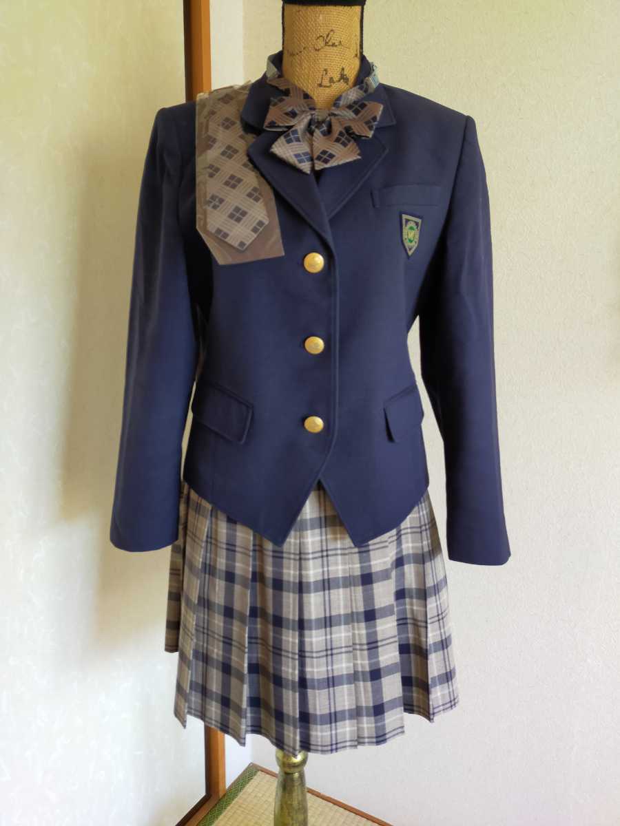 Yahoo!オークション - 川越南高校 女子 学生服 HANAEMORI 夏冬 Yahoo!オークション - 川越南高校 女子 学生服 HANAEMORI 夏冬