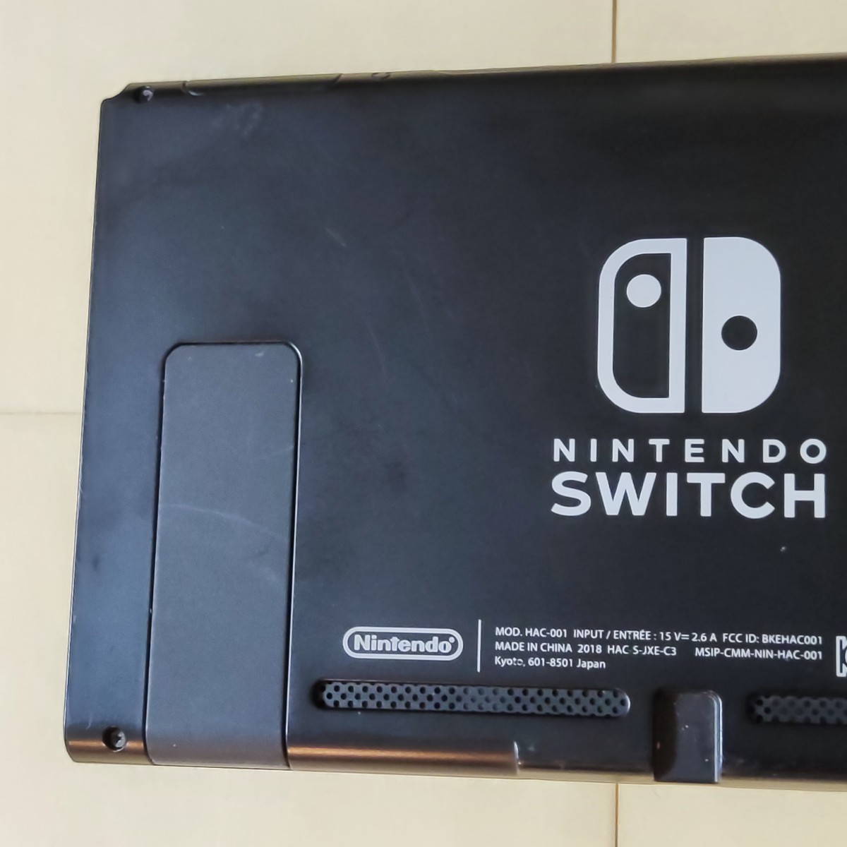 ニンテンドースイッチ 本体のみ 2018年製 初期型 Switch