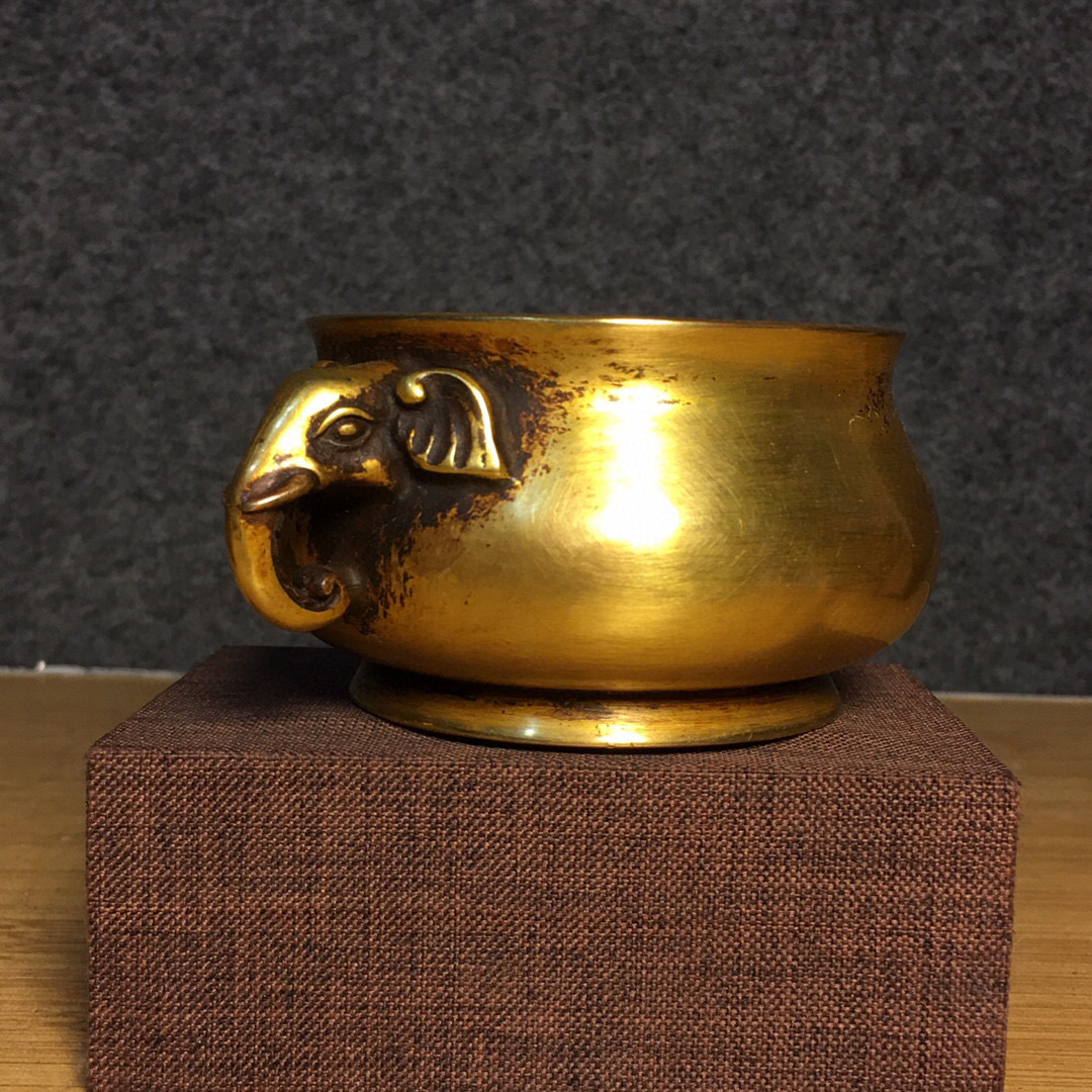 精品収蔵・紫銅製・金鍍・雙象耳・熏香炉】・供養品・置物・古賞 精品収蔵・紫銅製・金鍍・雙象耳・熏香炉】・供養品・置物・古賞