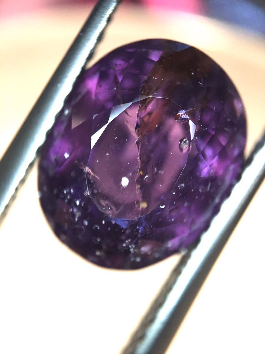 タンザニア産 非加熱カラーチェンジサファイア5.33ct s00.08