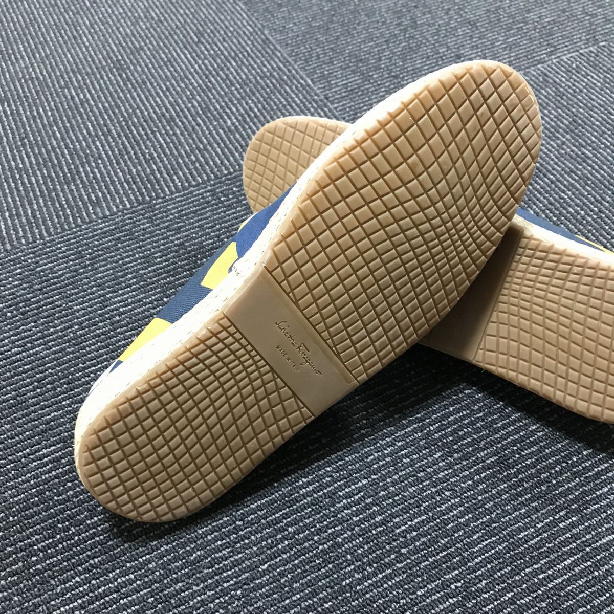 未使用品【フェラガモ】本物 Ferragamo 靴 25.5cm スリッポン