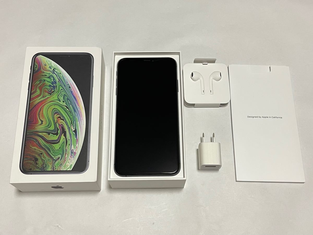 新品同様】iPhone XS MAX 512GB ドコモ スペースグレイ ブラック 付属