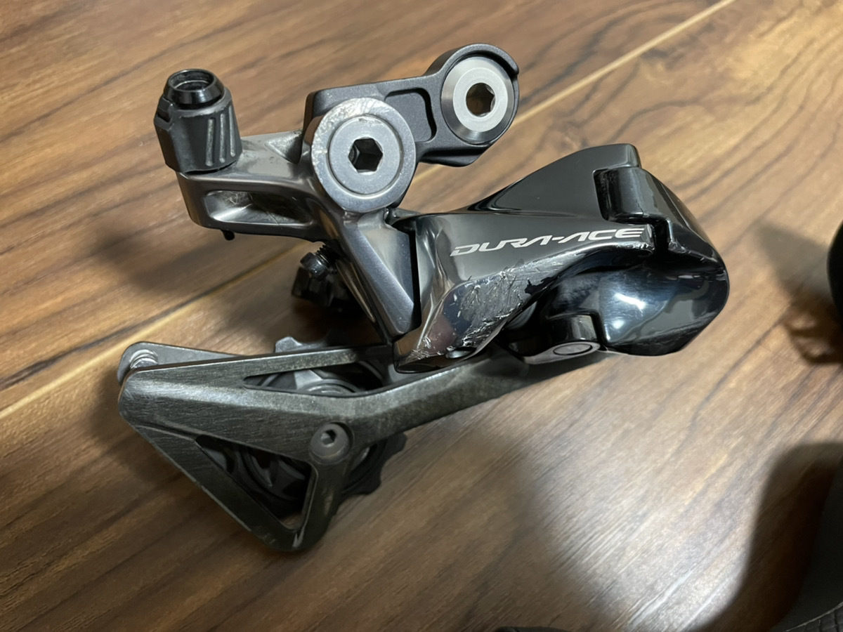 DURA-ACE(デュラエース)R9100 機械式11速シフトレバー、ディスク