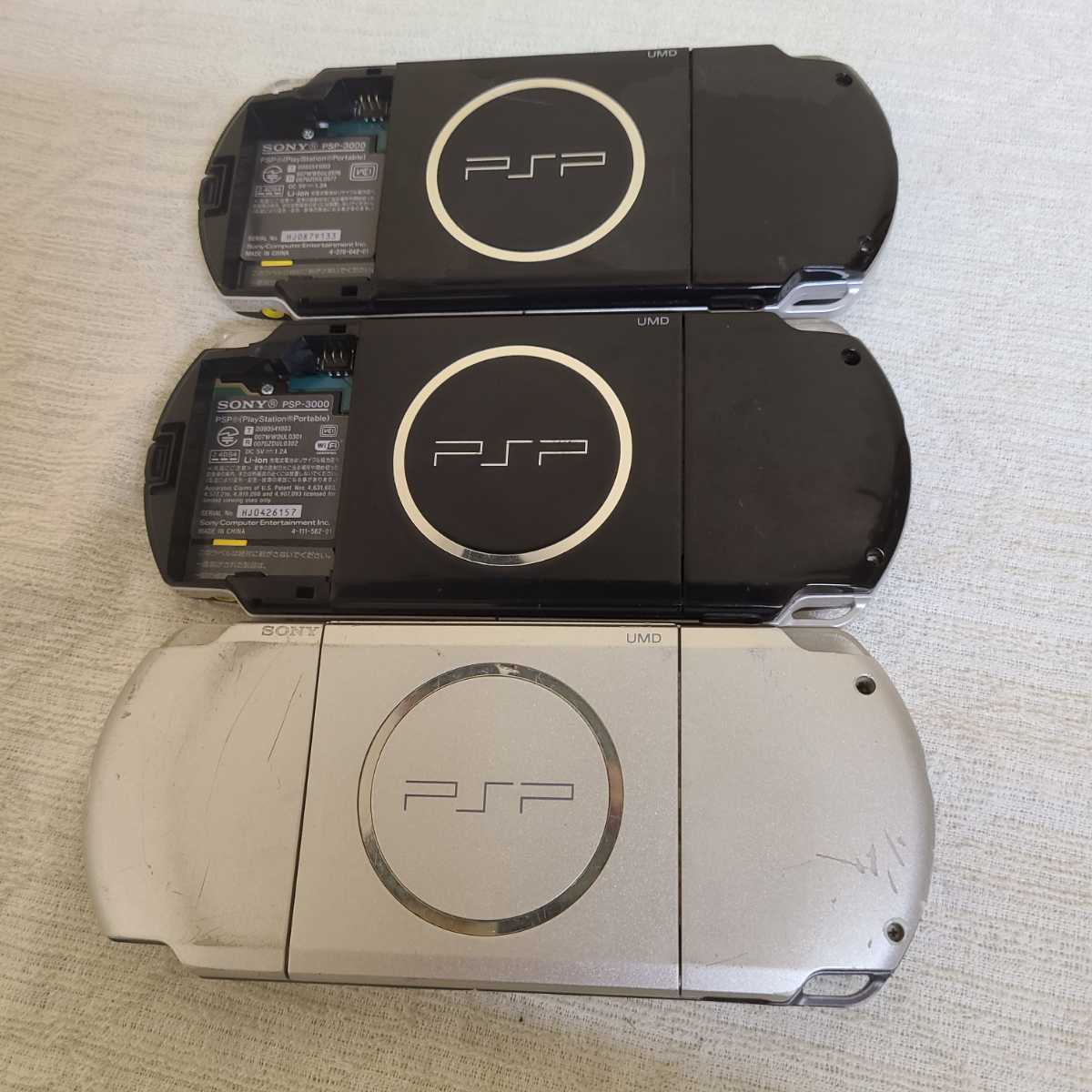 返品・交換 PSP 本体　３台セット 3000 携帯用ゲーム本体