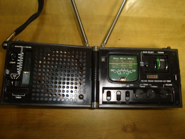 SONY 3バンドラジオ(稼働品)ICF-7800 ライト点灯/品 | alfasaac.com