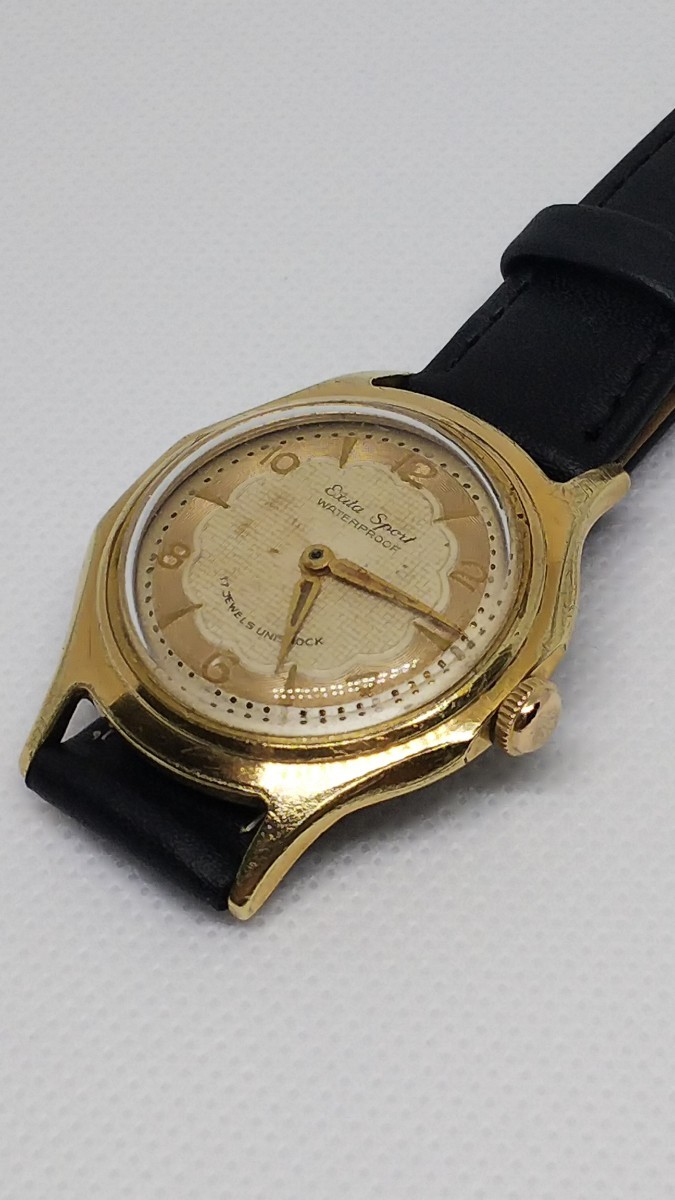 1950年代 　EXITA SPORT　ギョウシエ　GOLDPLATED仕様　レアケースデザイン　日差も優秀　　スイス手巻腕時計 