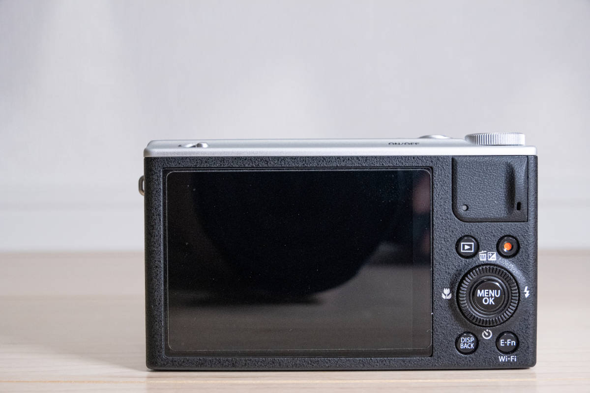 極美品】FUJIFILM XQ2 - coastalcareeracademy.com
