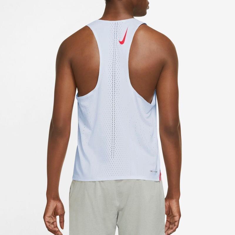 NIKE エアロスイフト タンクトップ 水色 Mサイズ 新品 ナイキ NIKE エアロスイフト タンクトップ 水色 Mサイズ 新品 ナイキ