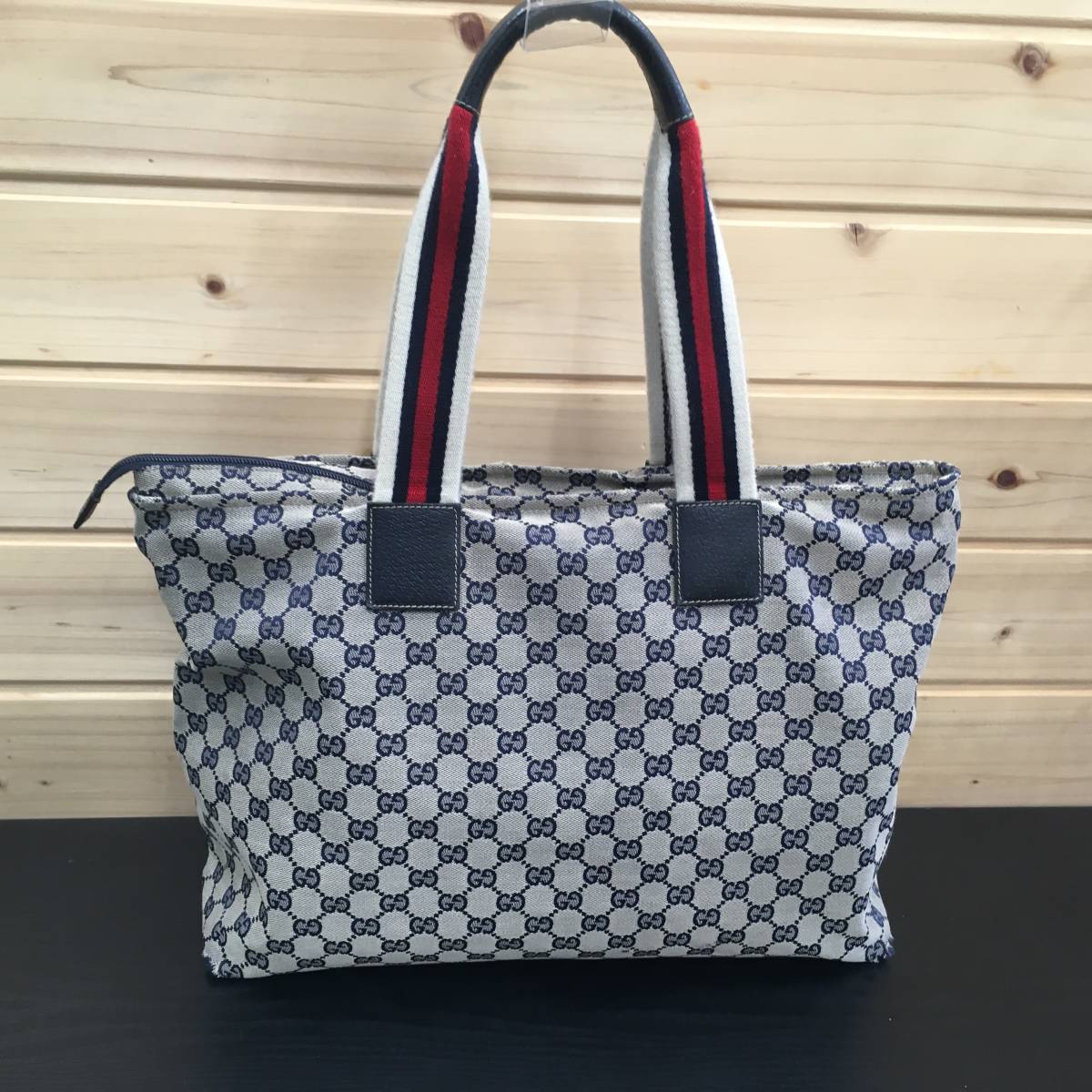 GUCCI】GG Supreme マザーズバッグ lbwlawyers.com