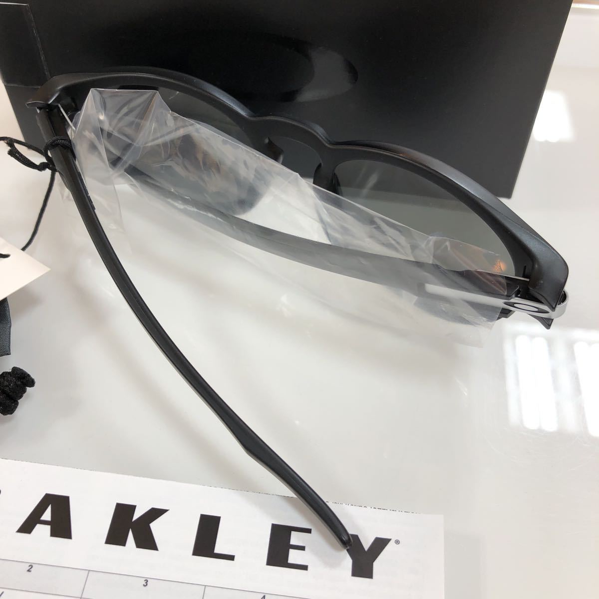 安心の2年正規保証付き 偏光レンズ オークリー OAKLEY LATCH ラッチ サングラス プリズムレンズ 9349-28 9349-2853 OO9349-2853 9349-_画像5