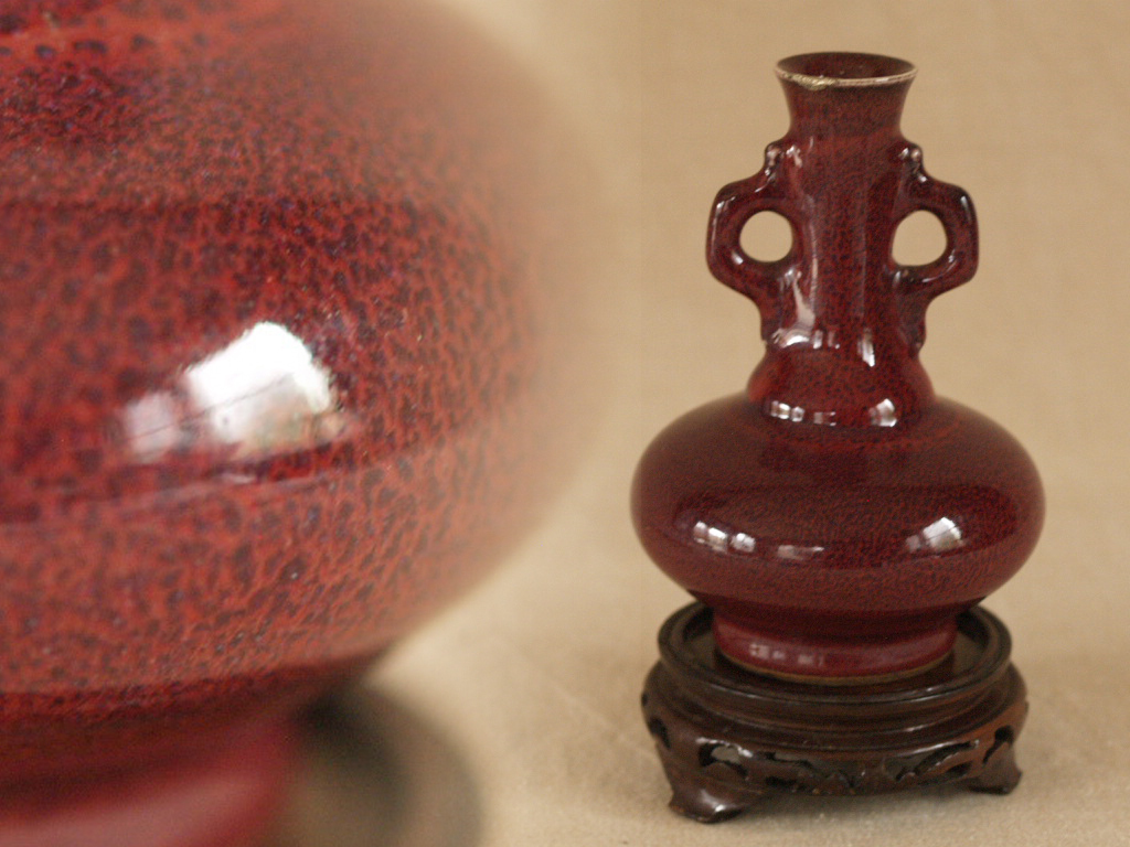 清代 康煕年製 紅釉花瓶14ｃｍ 赤釉 清朝期 唐物 辰砂 茶道 華道 台座
