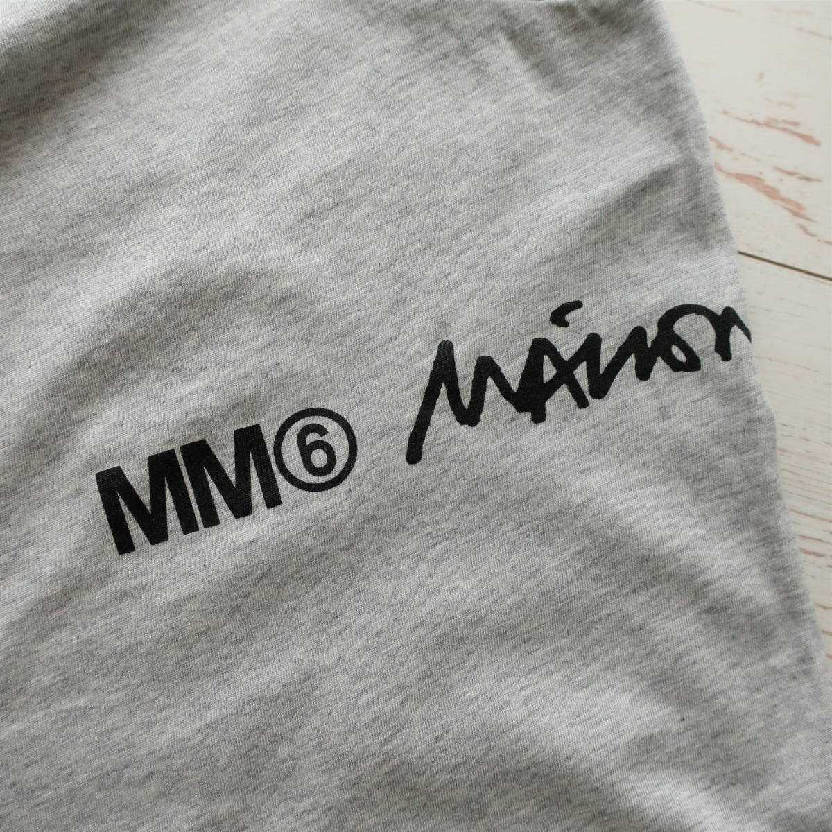 新品タグ付き MM6 Maison Margiela メゾンマルジェラ 春夏 袖 新品タグ付き MM6 Maison Margiela メゾンマルジェラ 春夏 袖