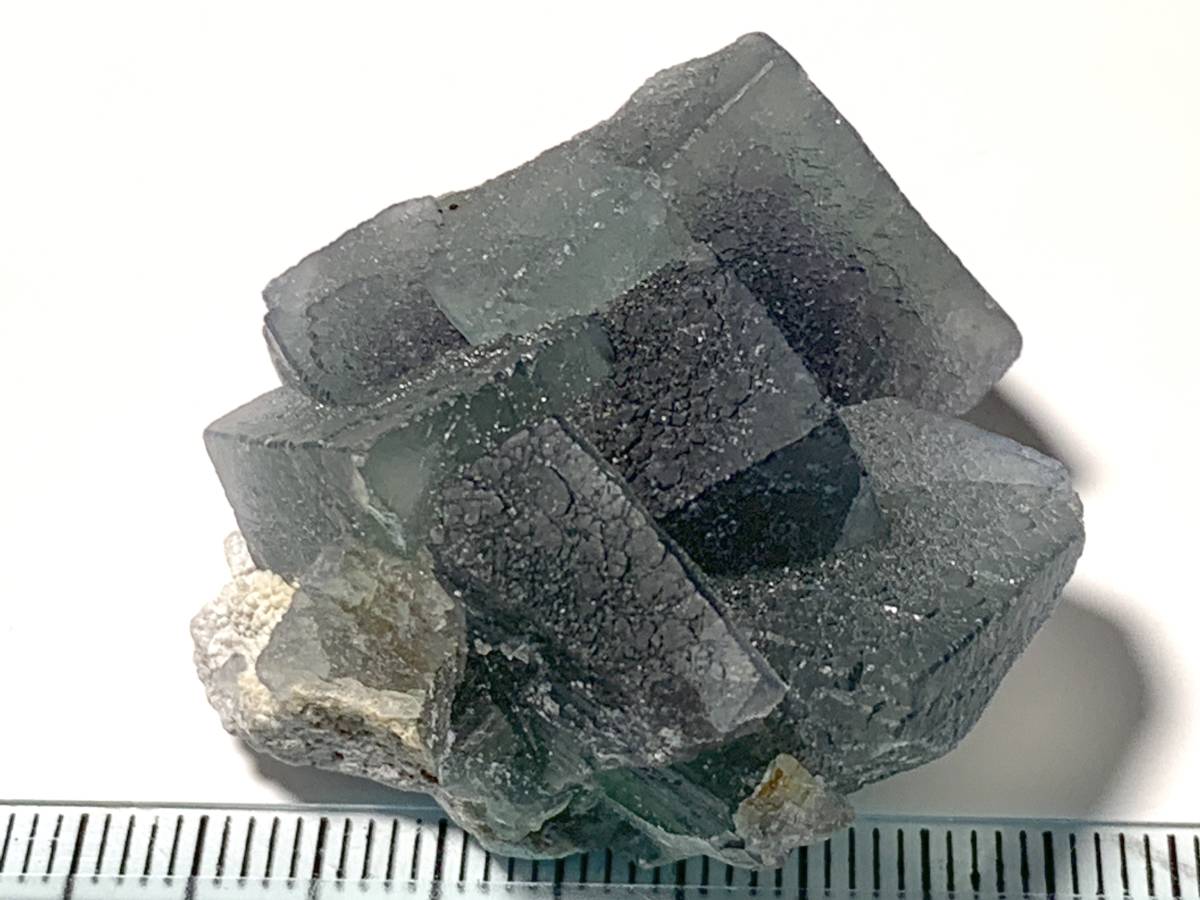内蒙古省産六面体緑蛍石・32g（中国産鉱物標本）_画像8