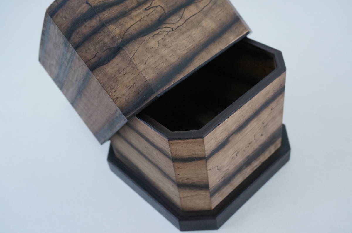 Yahoo!オークション - 新品 大橋利一作 黒柿墨絵杢隅切形八方落 Yahoo!オークション - 新品 大橋利一作 黒柿墨絵杢隅切形八方落