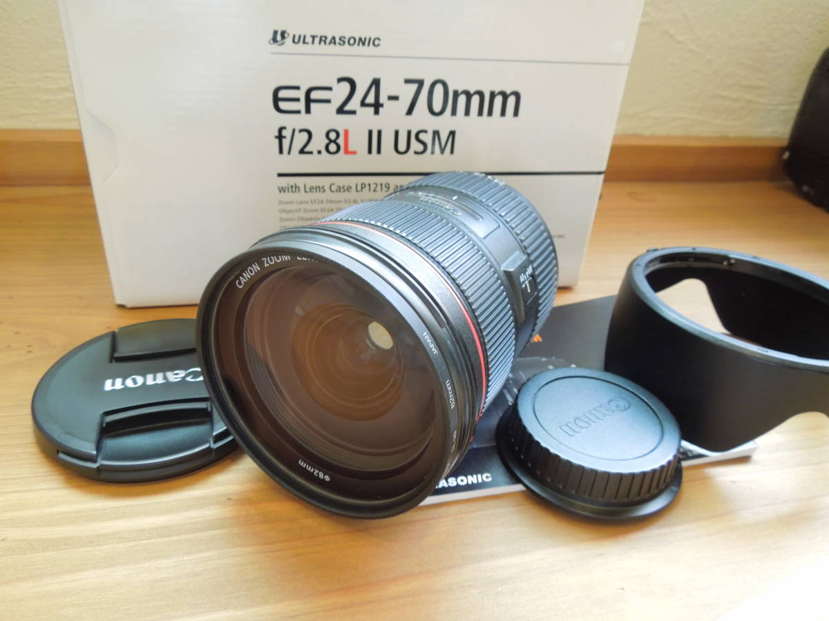 極上品 元箱・付属品付き Canon キヤノン EF24-70mm F2.8 L II USM Ⅱ