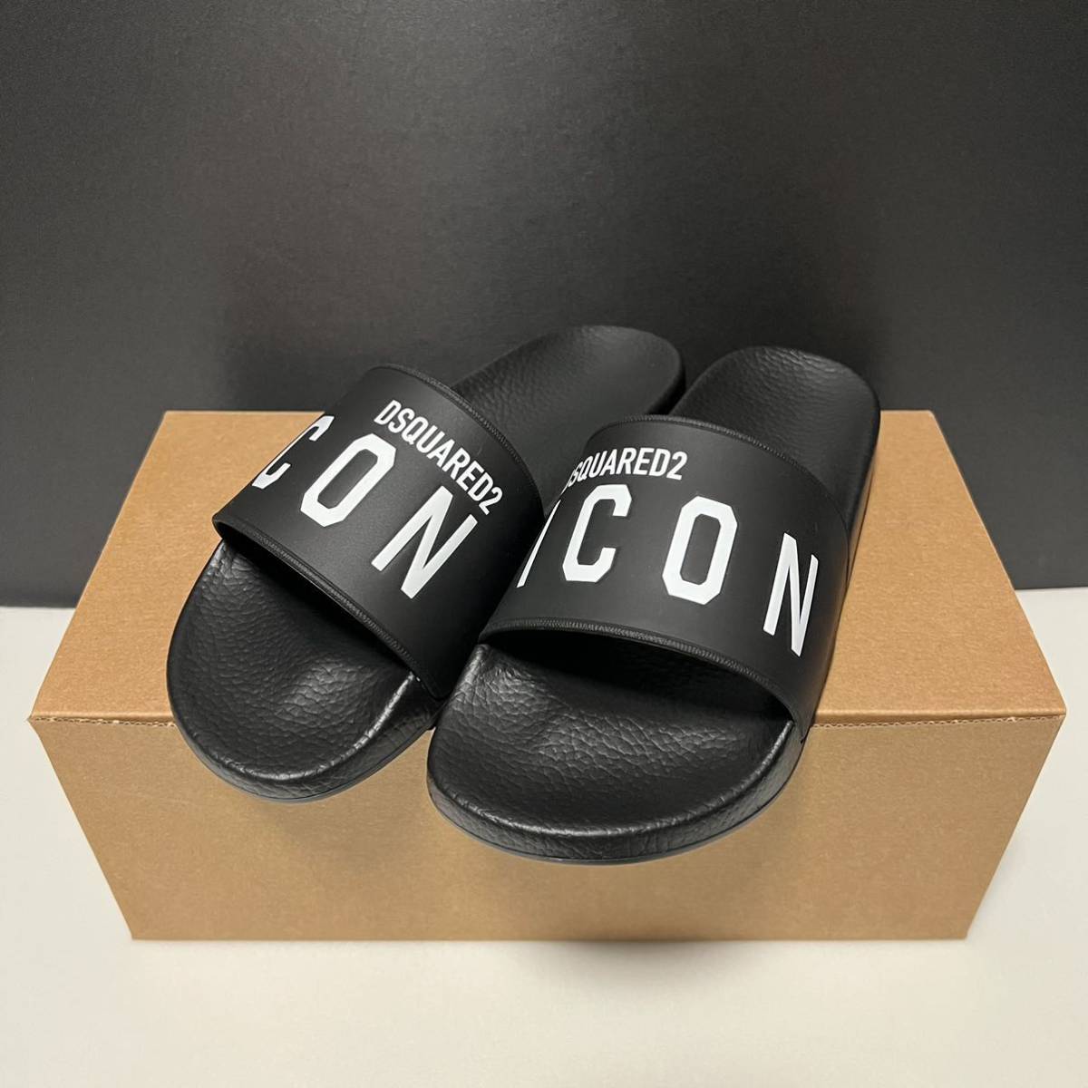 新品 DSQUARED2 SANDALS /ICON SLIDES ディースクエアード サンダル