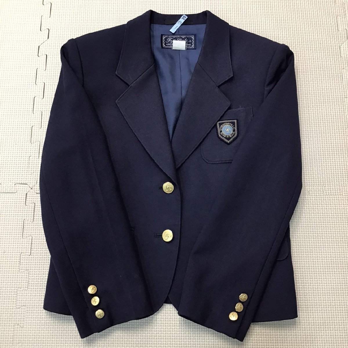 OT9-2(中古) 栃木県 宇都宮短期大学附属高校 学生服 14点セット /指定品/ブレザー/ベスト/ブラウス/スカート/リボン/鞄/靴下/制服/卒業生品_画像2