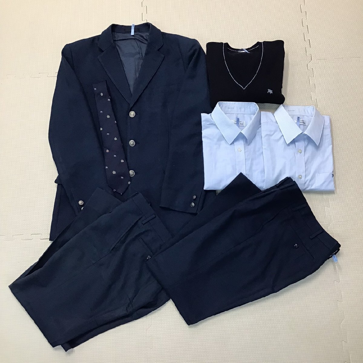 OT529-1 (中古) 栃木県 宇都宮北高校 男子学生服 7点セット OT529-1 (中古) 栃木県 宇都宮北高校 男子学生服 7点セット