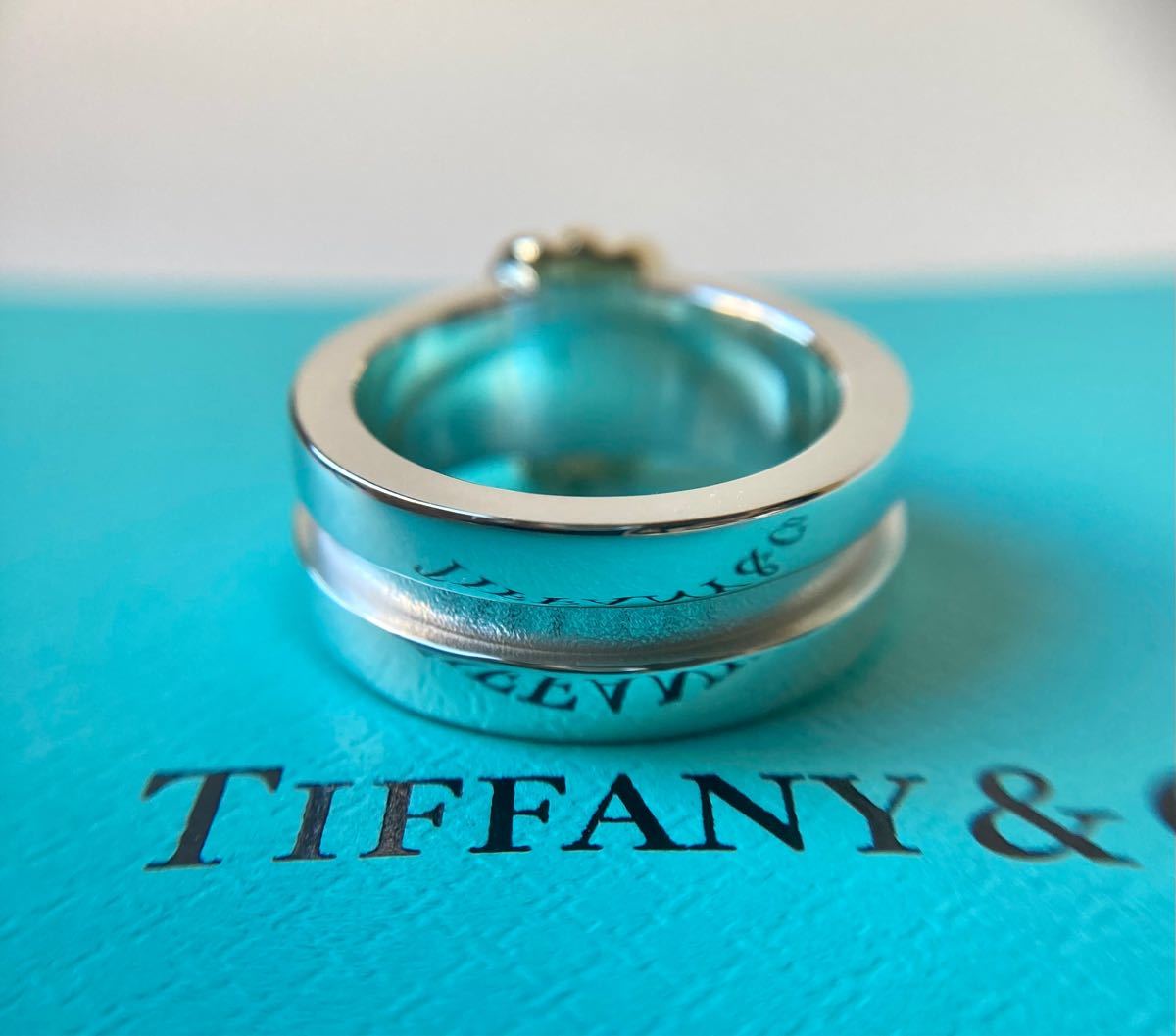Tiffany&co ティファニー グルーブド ウィズ・ゴールド シルバー