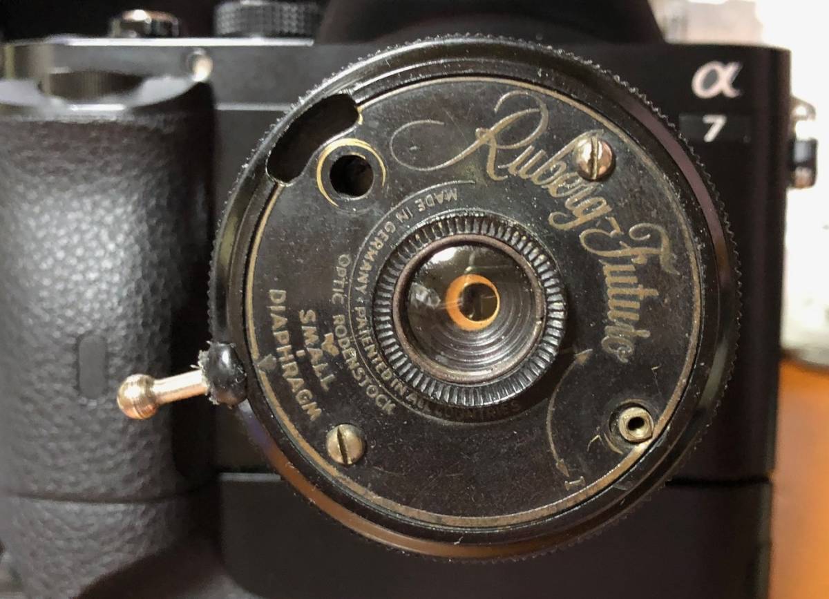 Ruberg-Futuro1934 70mm fix-focus Rodenstock f/11 digital mirrorless for M42 screw has processed 
