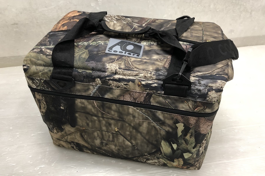 海外輸入】 ハードクーラーボックス 20QT 18.9L クーラーボックス