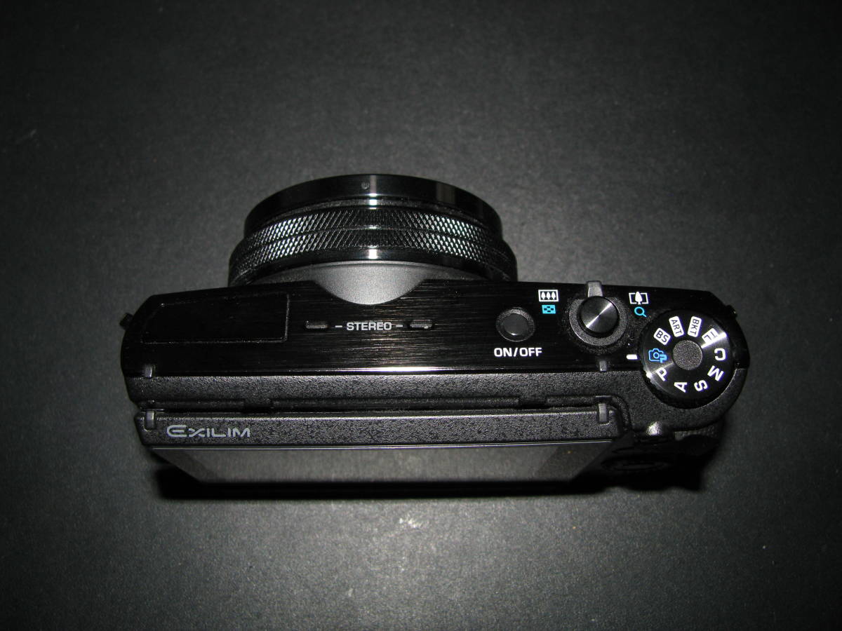 CASIO/カシオ ハイスピードコンパクトデジタルカメラ EXILIM EX-100F